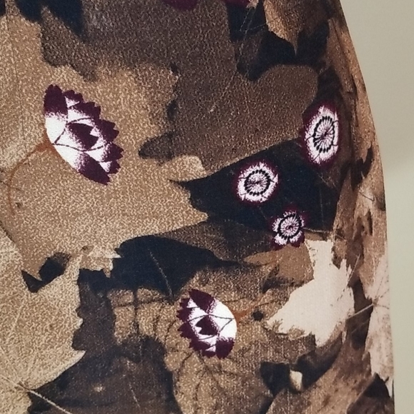 Moschino Leaf Pattern Wool Wrap Skirt - Picture 2 of 13